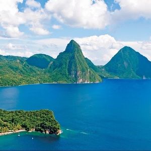 Meet your Posher, Enasia